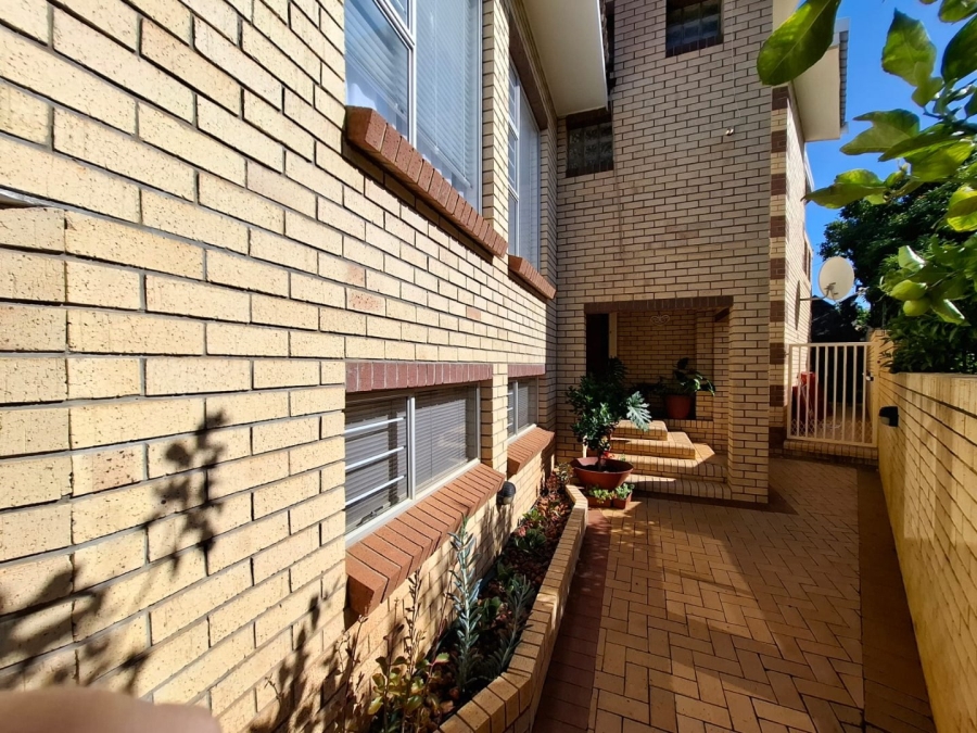 3 Bedroom Property for Sale in Pentagon Park Free State